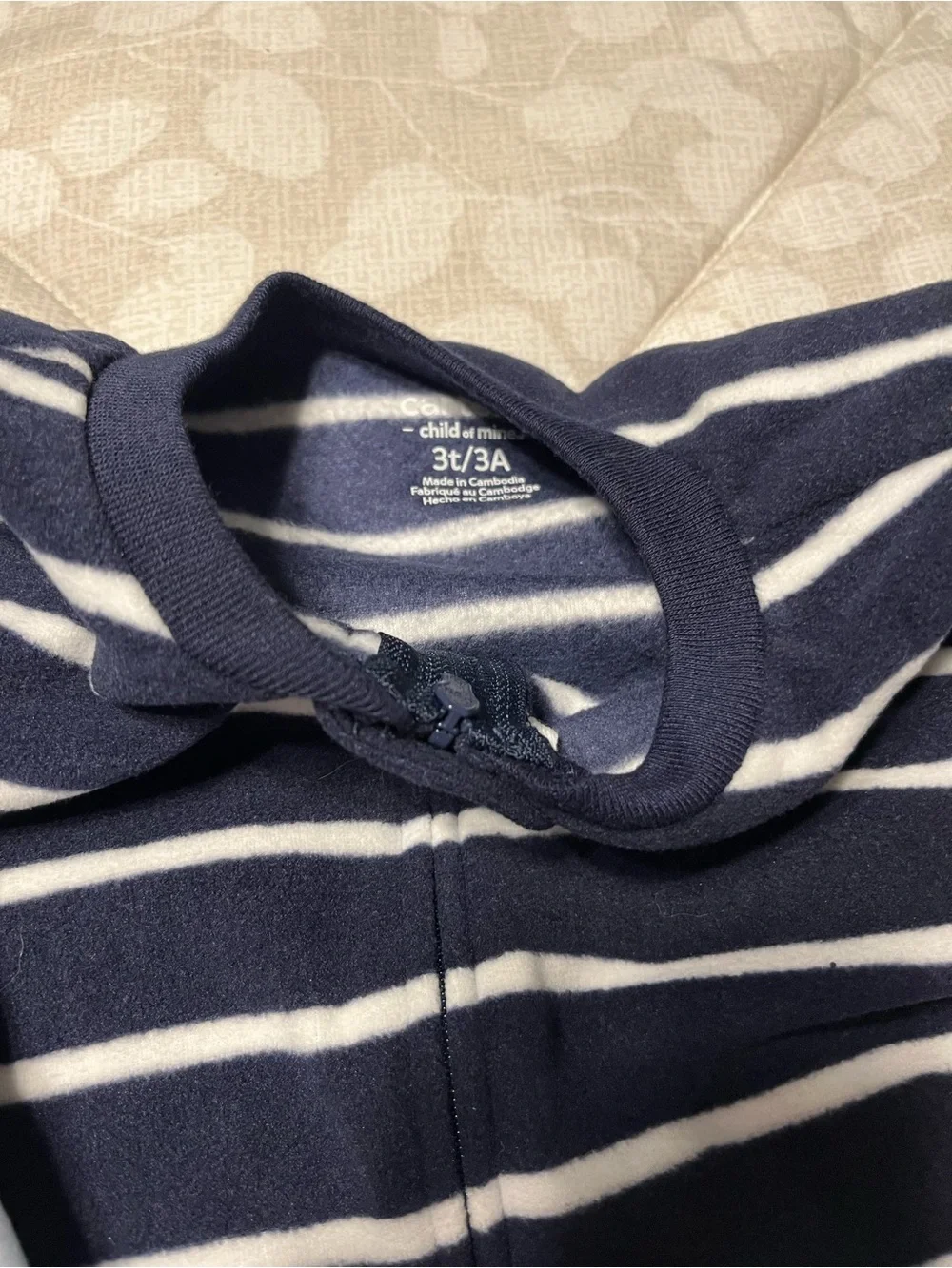 NEW! Carter’s Boys 2 Piece Zip Up Pajamas Size 3T